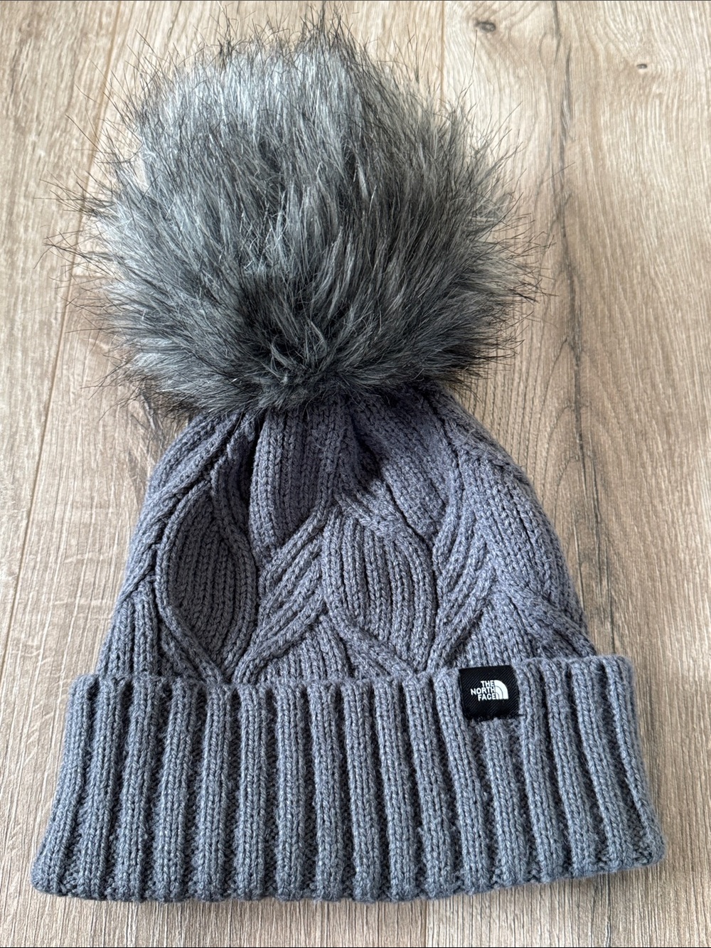 The North Face Gray Knit Beanie with Faux Fur Pom Girl Yourh/Junior One Size